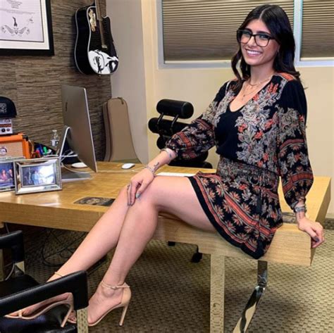 new mia khalifa porn|High Heeled New Mia Khalifa Porn Videos 